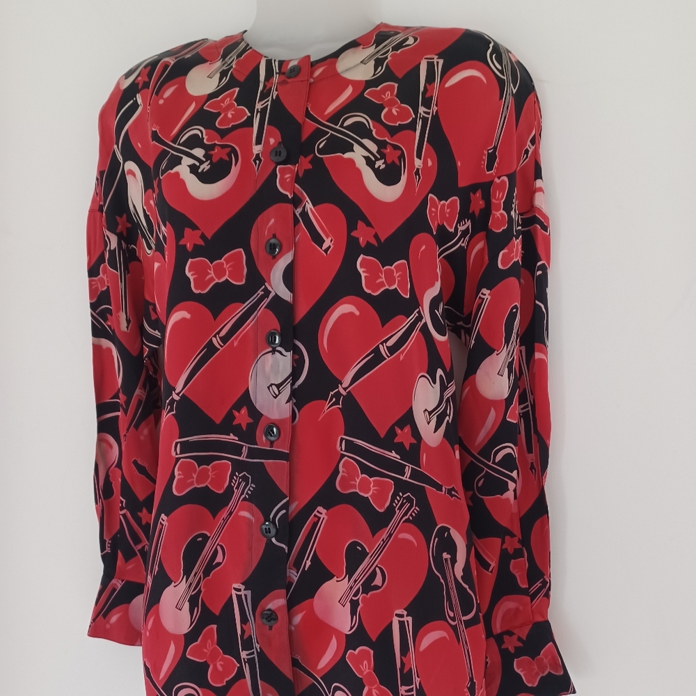 ESCADA Vintage Red Heart Guitar Silk Button Up Blouse Size 8
